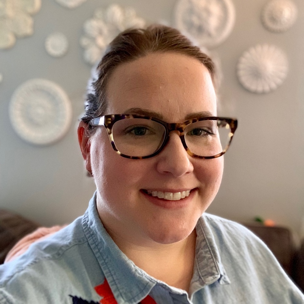Meet your Posher, Jenifer